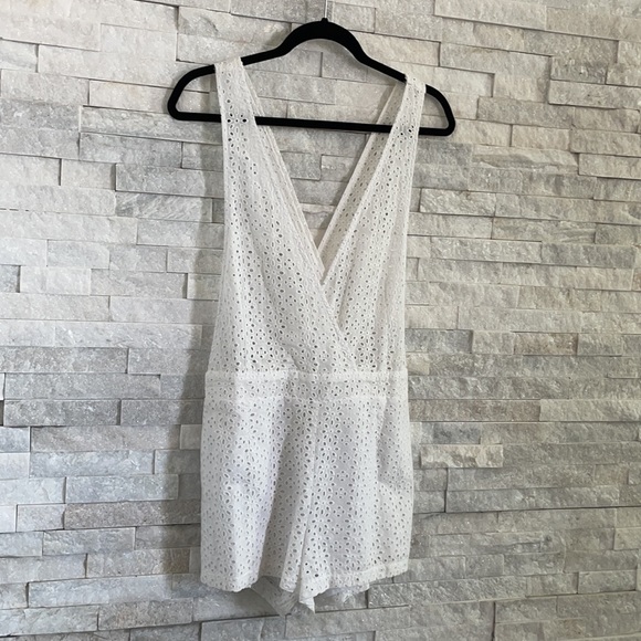 White Eyelet Surplice Short Overalls - Picture 2 of 7